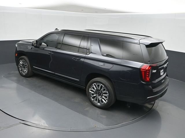 Used 2024 GMC Yukon XL Denali Ultimate AWD/4WD image 35