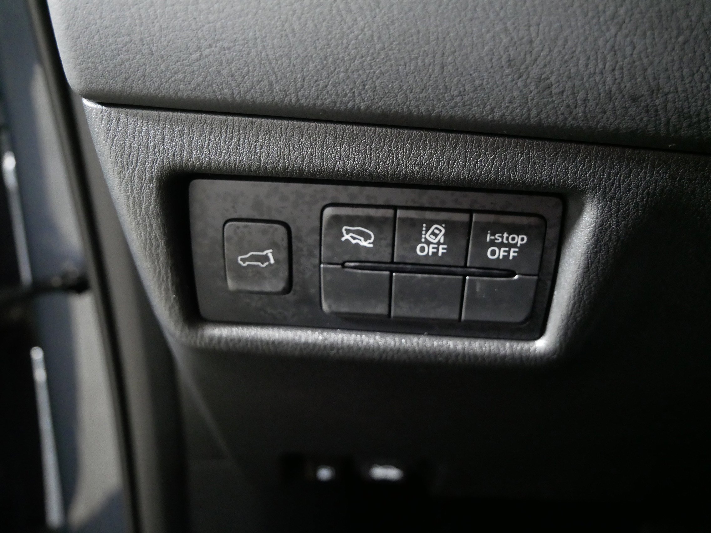 Used 2025 MAZDA CX-5 Carbon Edition image 26