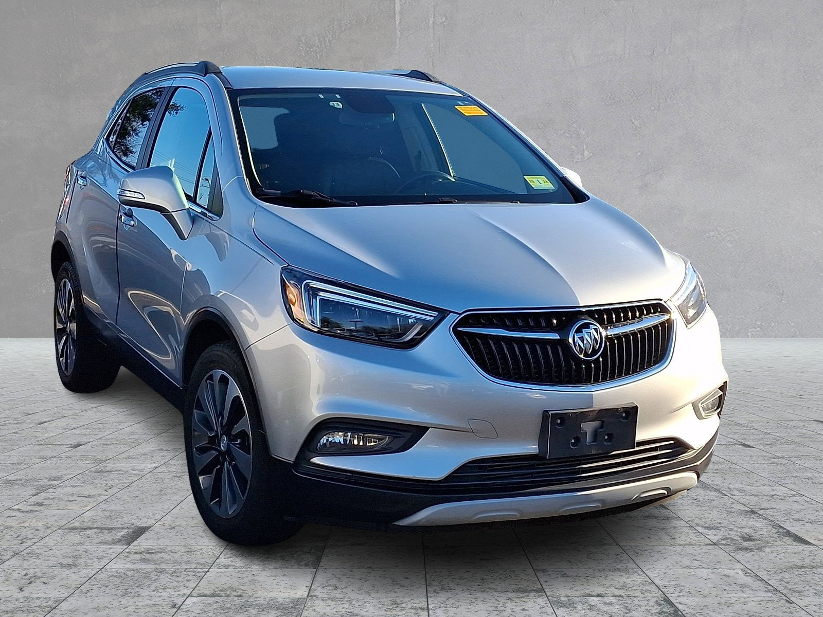 Used 2019 Buick Encore Essence image 1