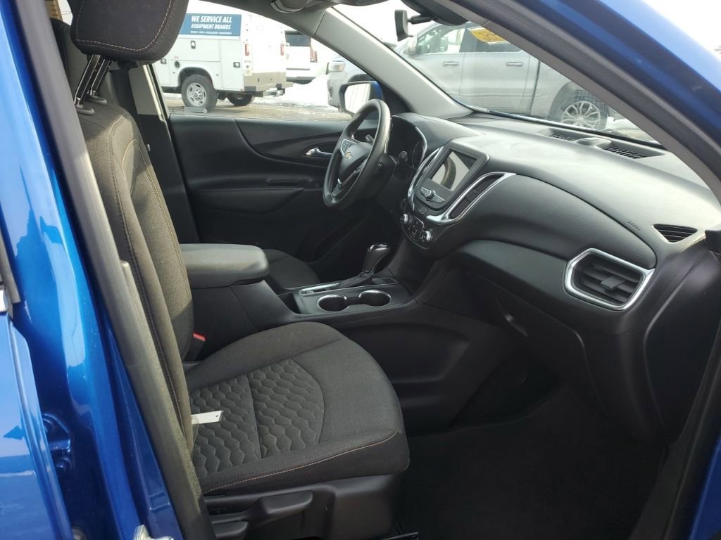 Used 2019 Chevrolet Equinox LT w/ LT Appearance Package image 31