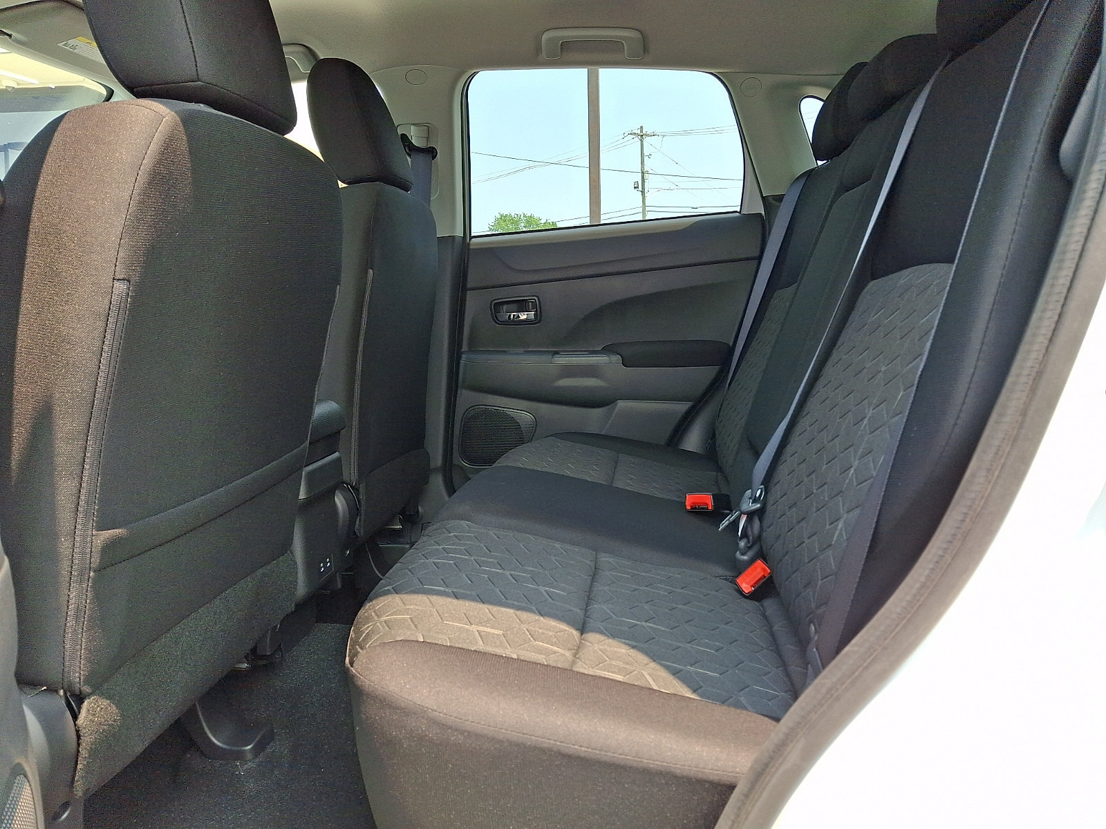 New 2026 Mitsubishi Outlander Sport LE AWD/4WD image 8