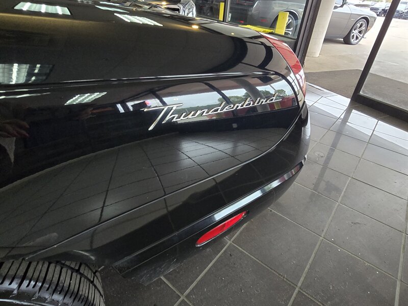 Used 2002 Ford Thunderbird Neiman Marcus RWD image 29