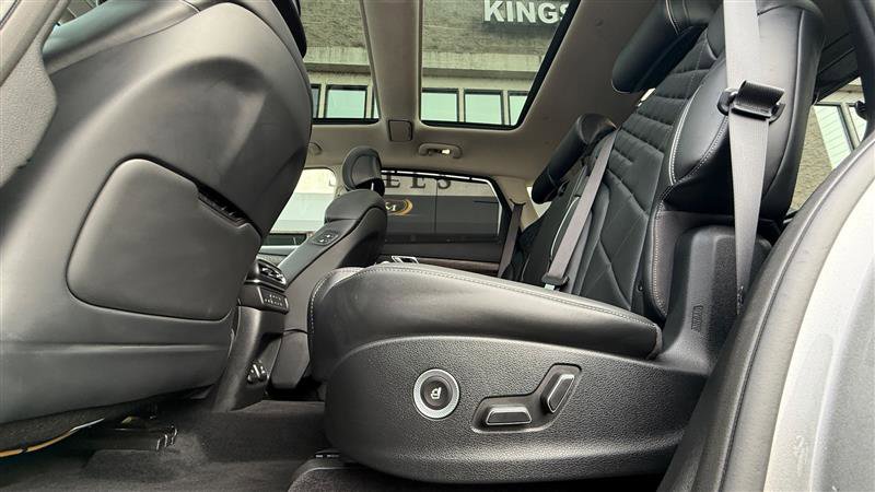 Used 2025 Genesis GV80 3.5T Prestige image 20