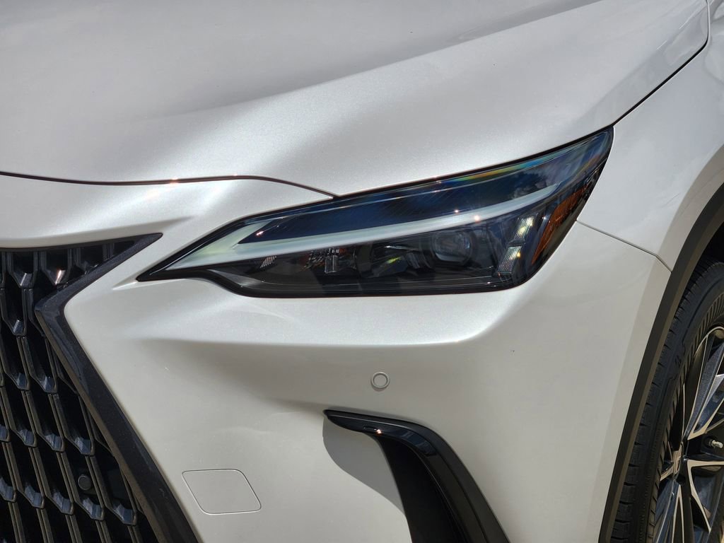 Used 2023 Lexus NX 350 AWD image 9