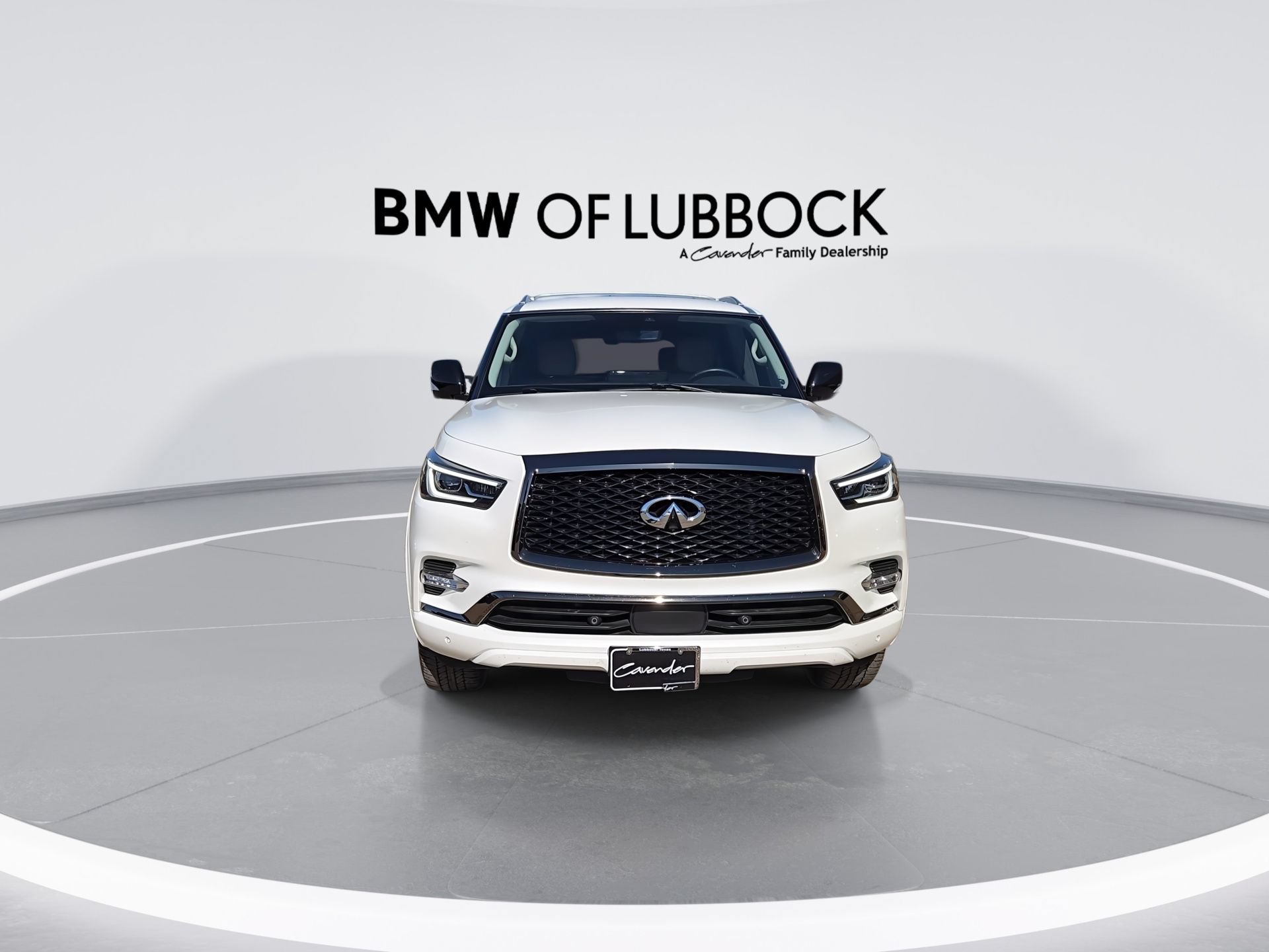 Used 2023 INFINITI QX80 Premium Select w/ Cargo Package AWD/4WD image 3
