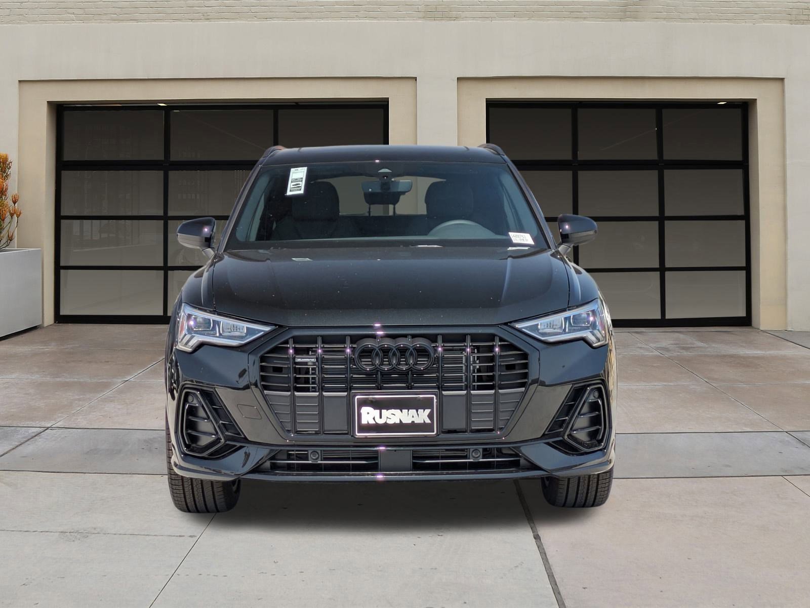 New 2025 Audi Q3 2.0T Premium image 2