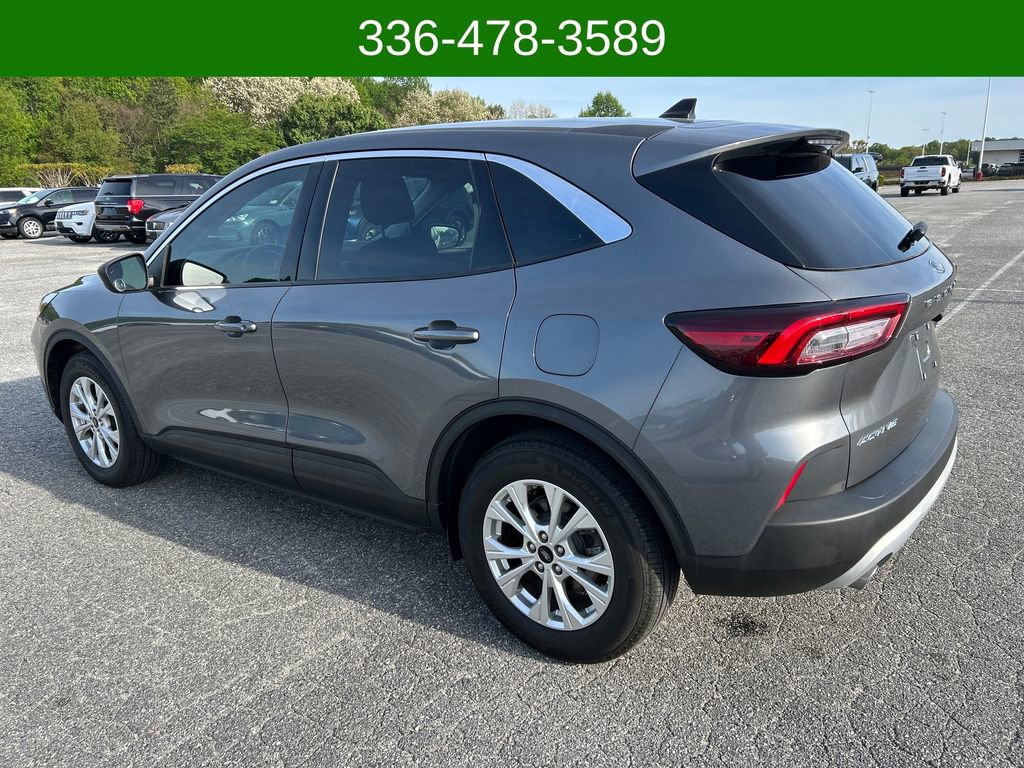 Used 2024 Ford Escape Active w/ Cold Weather Package image 3