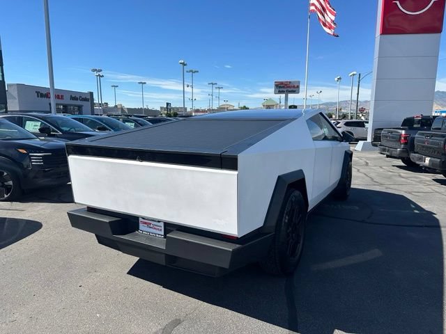 Used 2024 Tesla Cybertruck Cyberbeast AWD/4WD image 11
