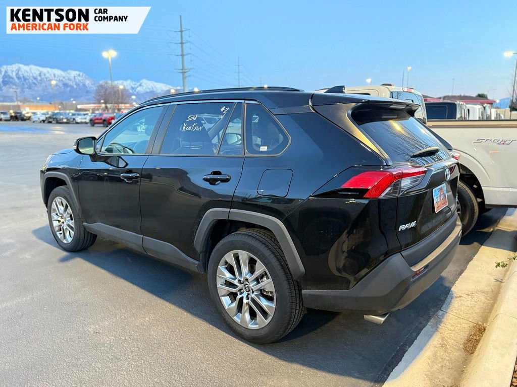 Used 2025 Toyota RAV4 XLE Premium w/ Weather Package image 2