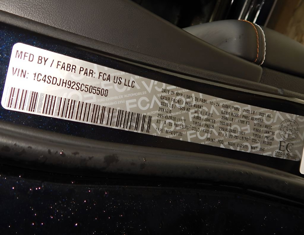 Used 2025 Dodge Durango SRT Hellcat image 16