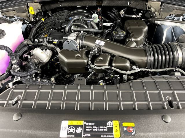 New 2025 Jeep Grand Cherokee Limited image 28