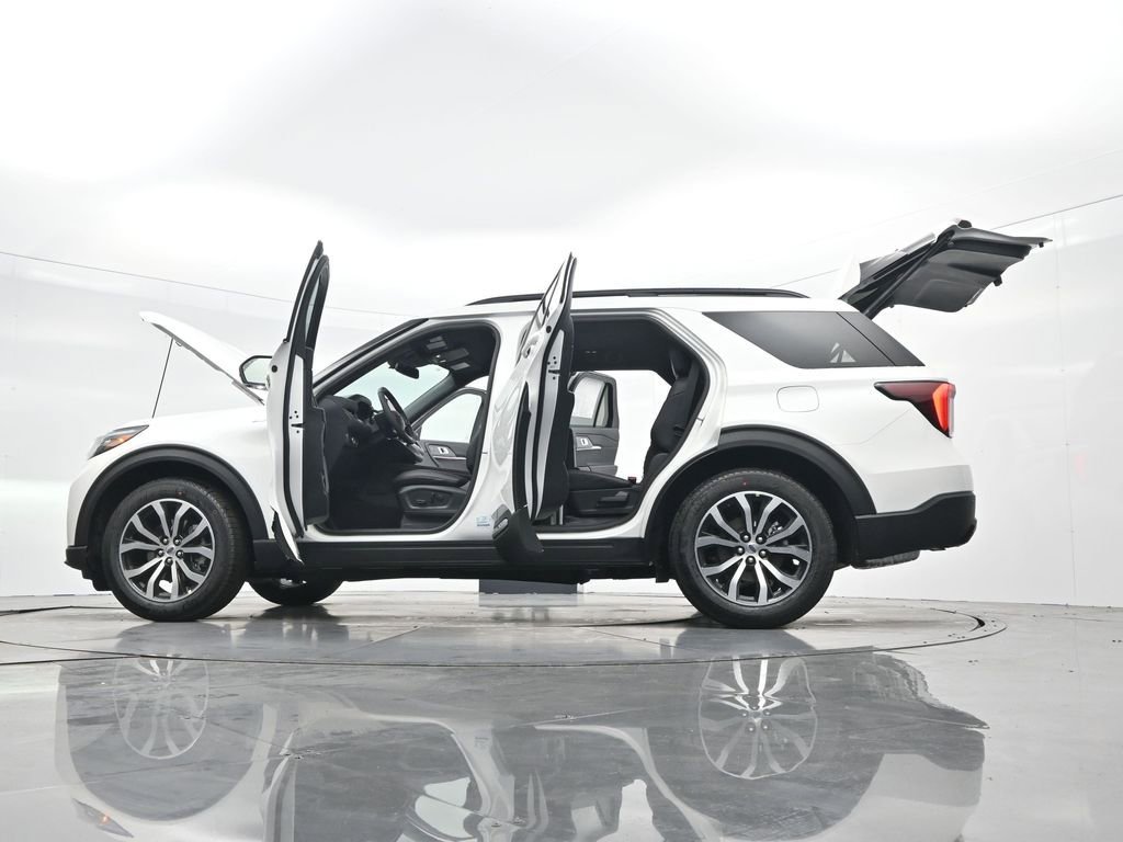 New 2026 Ford Explorer ST-Line w/ Premium Package image 49