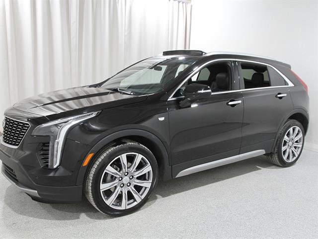 Certified 2023 Cadillac XT4 Premium Luxury image 3