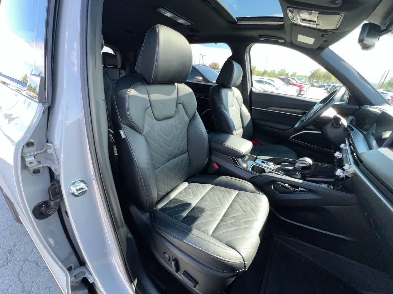 Used 2025 Kia Telluride EX X-Line AWD/4WD image 28
