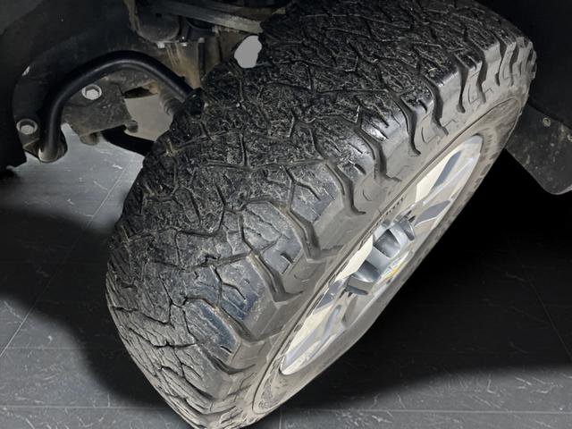 Used 2024 Chevrolet Silverado 2500 Custom w/ Custom Value Package image 36