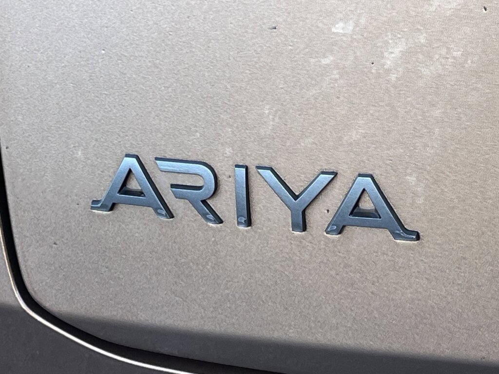 Used 2023 Nissan Ariya image 25
