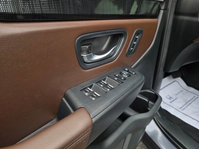 Certified 2024 Honda Pilot Elite image 38