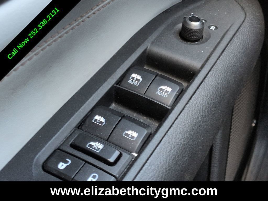 Used 2025 Jeep Compass Limited AWD/4WD image 21