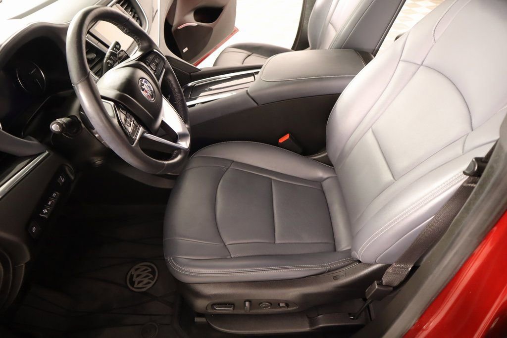Used 2023 Buick Enclave Premium image 12