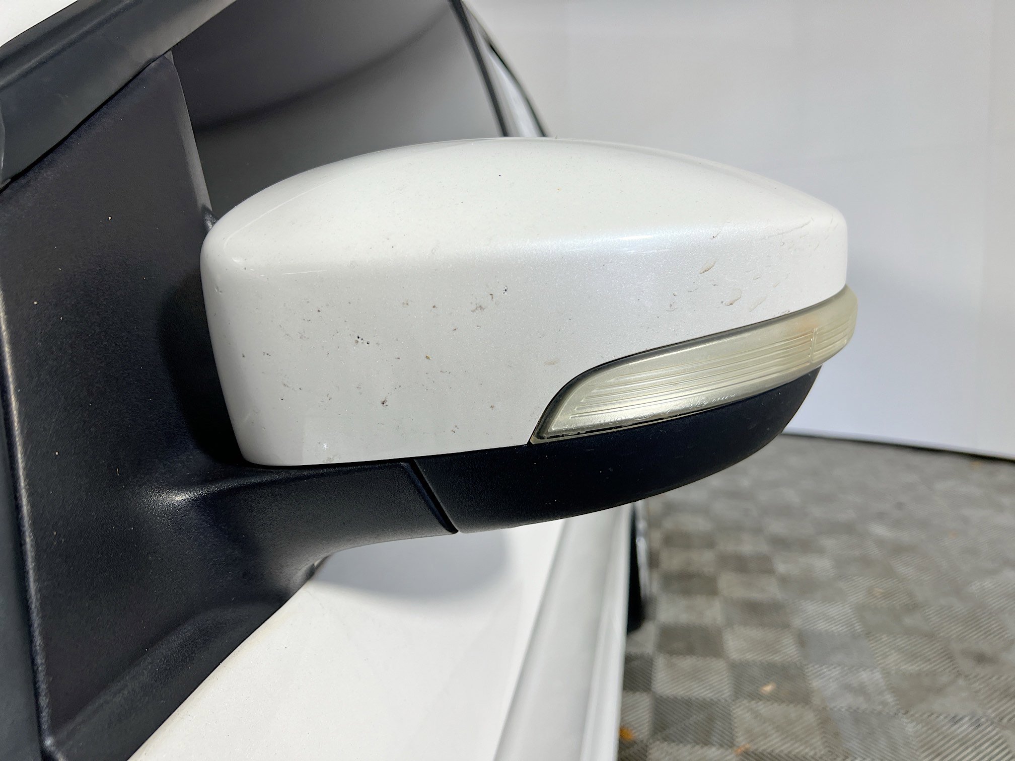 Used 2015 Ford Escape Titanium image 13