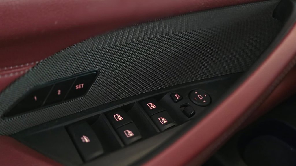 Used 2022 BMW 430i xDrive Convertible w/ Premium Package image 22