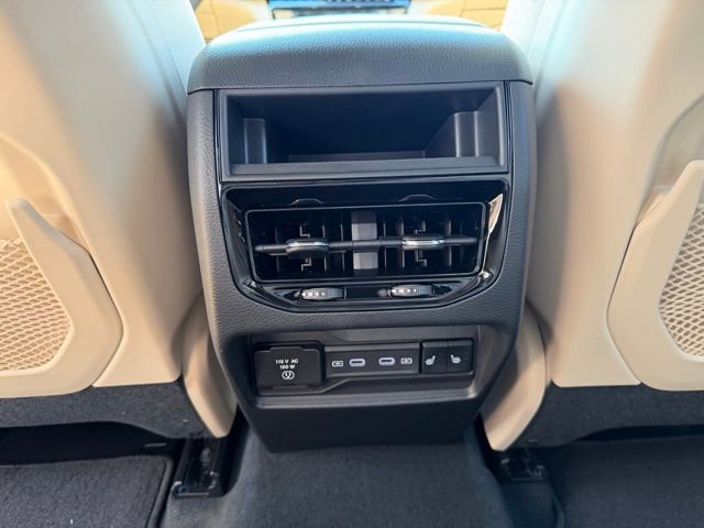 New 2026 Jeep Grand Cherokee Limited image 19