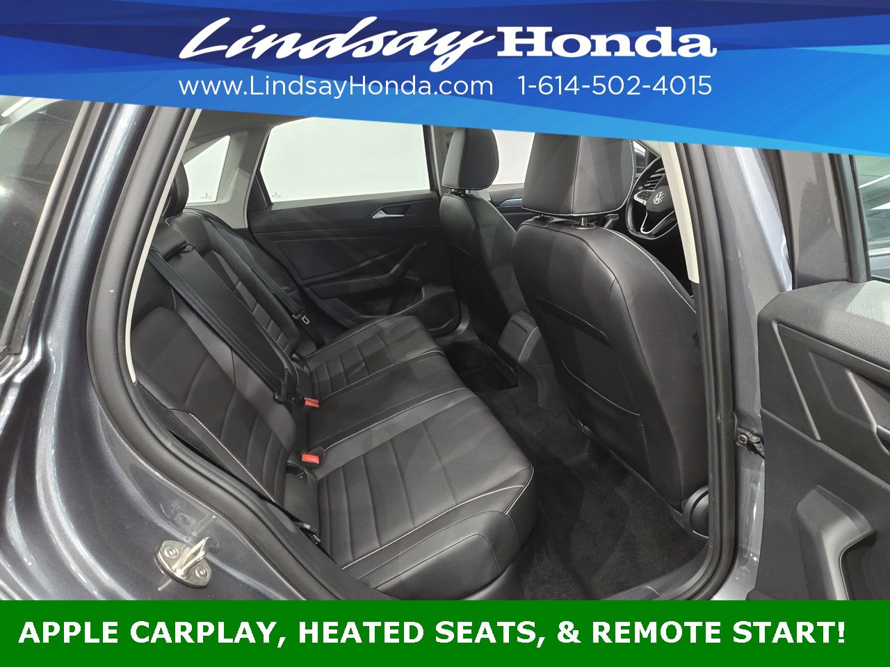 Used 2023 Volkswagen Jetta SE w/ Panoramic Sunroof Package image 9