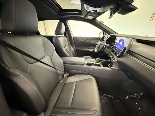 Used 2025 Lexus RX 350 Premium w/ Accessory Package image 14