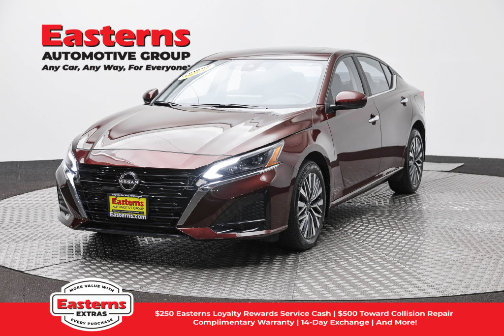 Used 2024 Nissan Altima 2.5 SV w/ SV Premium Package