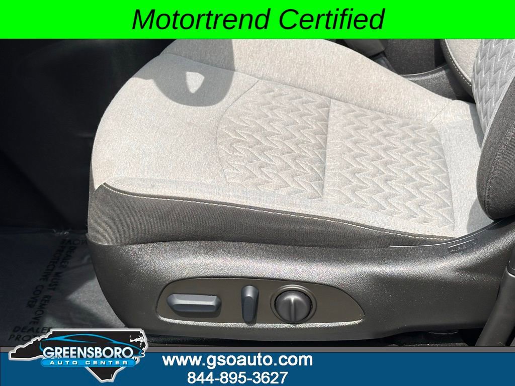 Used 2022 Chevrolet Equinox LT image 12