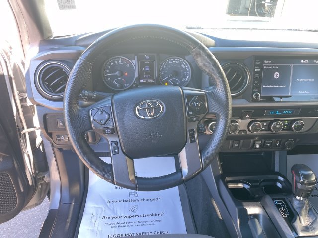 Used 2021 Toyota Tacoma TRD Off-Road AWD/4WD image 14
