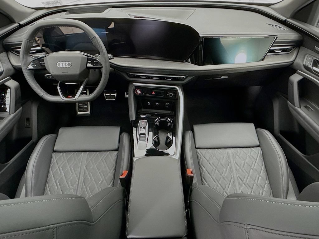 Certified 2025 Audi SQ5 Prestige AWD/4WD image 13
