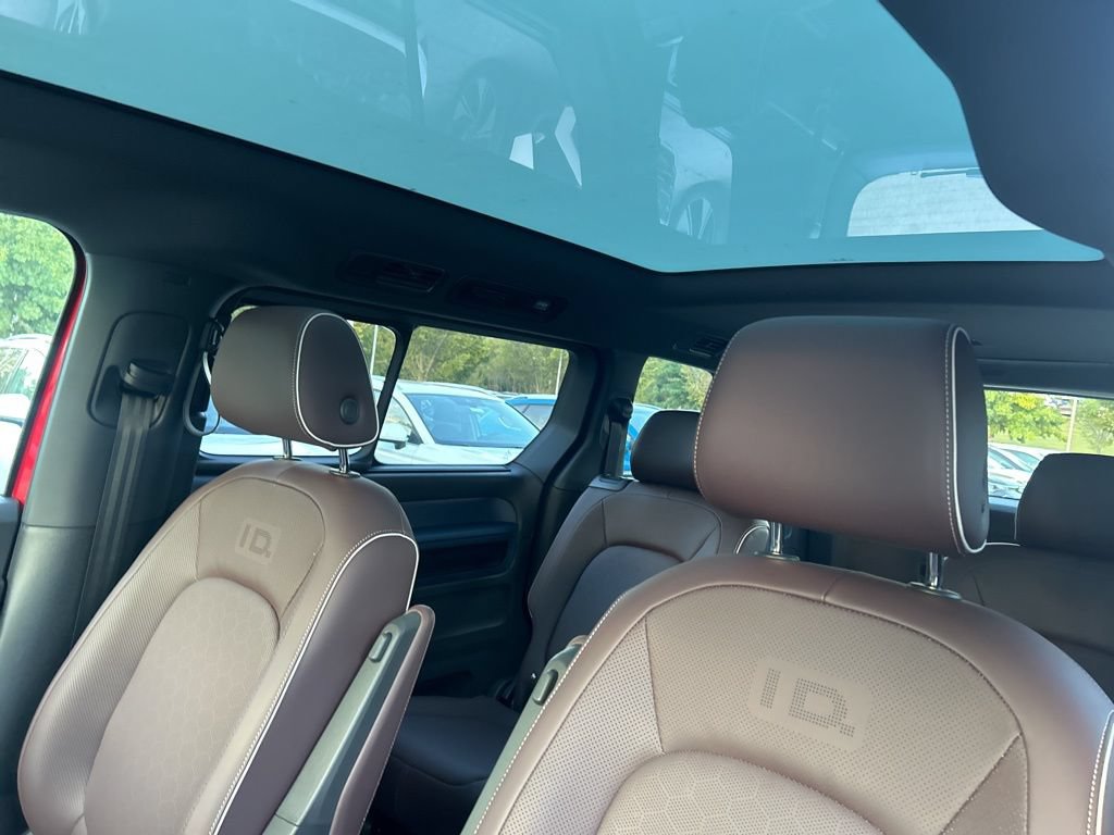 New 2025 Volkswagen ID. Buzz Pro S Plus AWD/4WD image 23