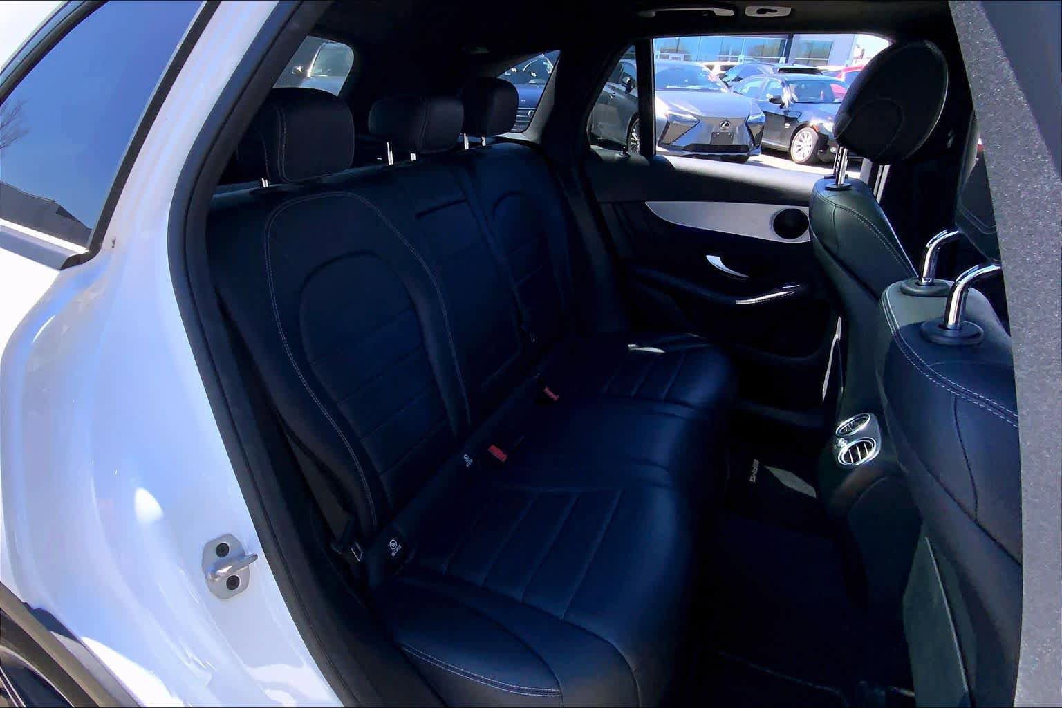Used 2022 Mercedes-Benz GLC 300 4MATIC image 20
