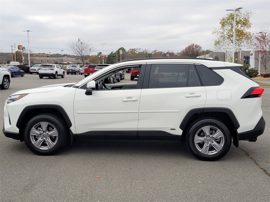 Certified 2025 Toyota RAV4 XLE image 4