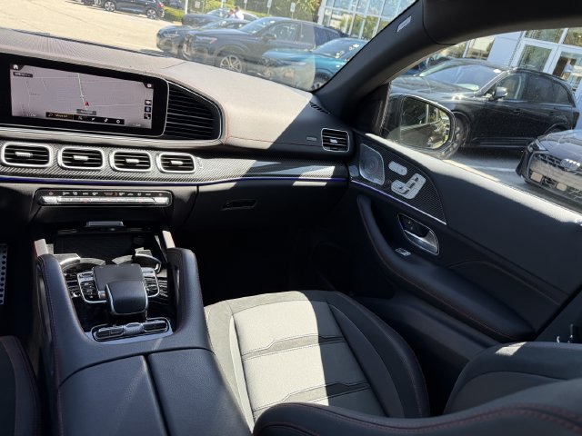 Used 2023 Mercedes-Benz GLE 53 AMG 4MATIC Coupe image 17