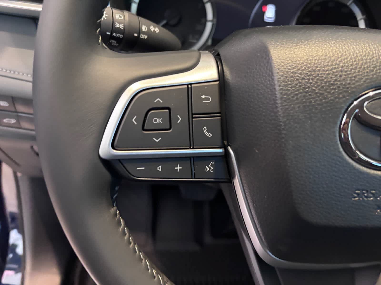 New 2026 Toyota Highlander XLE AWD/4WD image 18