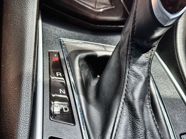 Used 2013 Cadillac SRX Luxury FWD image 26