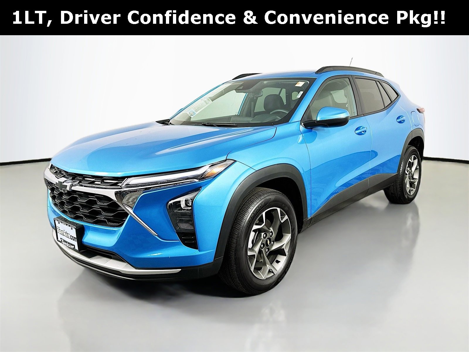 Used 2025 Chevrolet Trax LT w/ Driver Confidence Package image 4