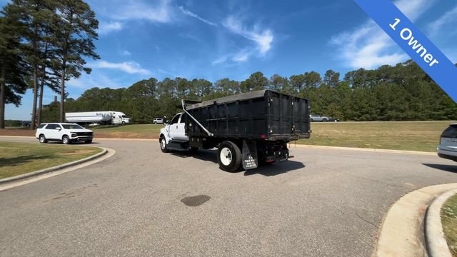 Used 2022 Ford F650 2WD Crew Cab Super Duty image 3