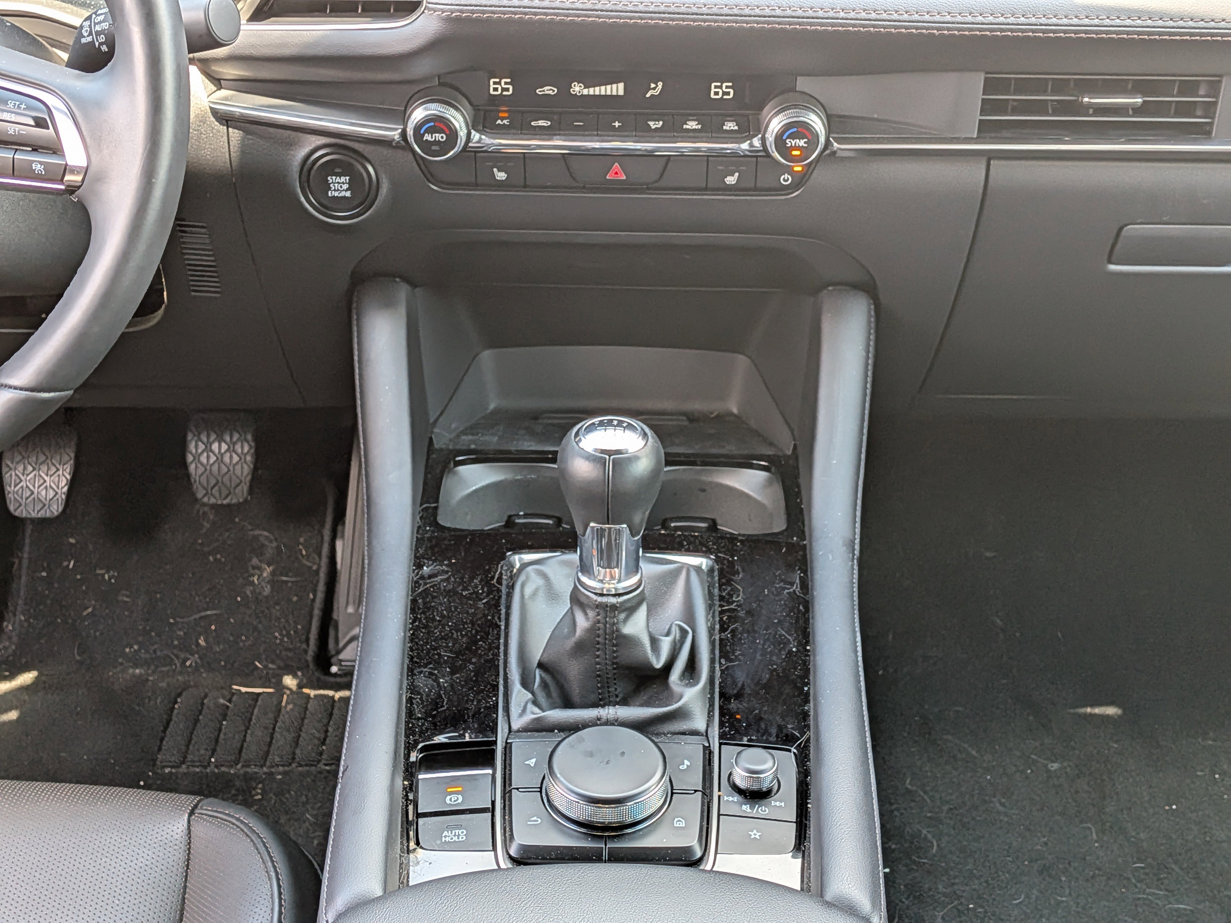 Used 2025 MAZDA MAZDA3 2.5 S Hatchback w/ Premium Pkg image 19