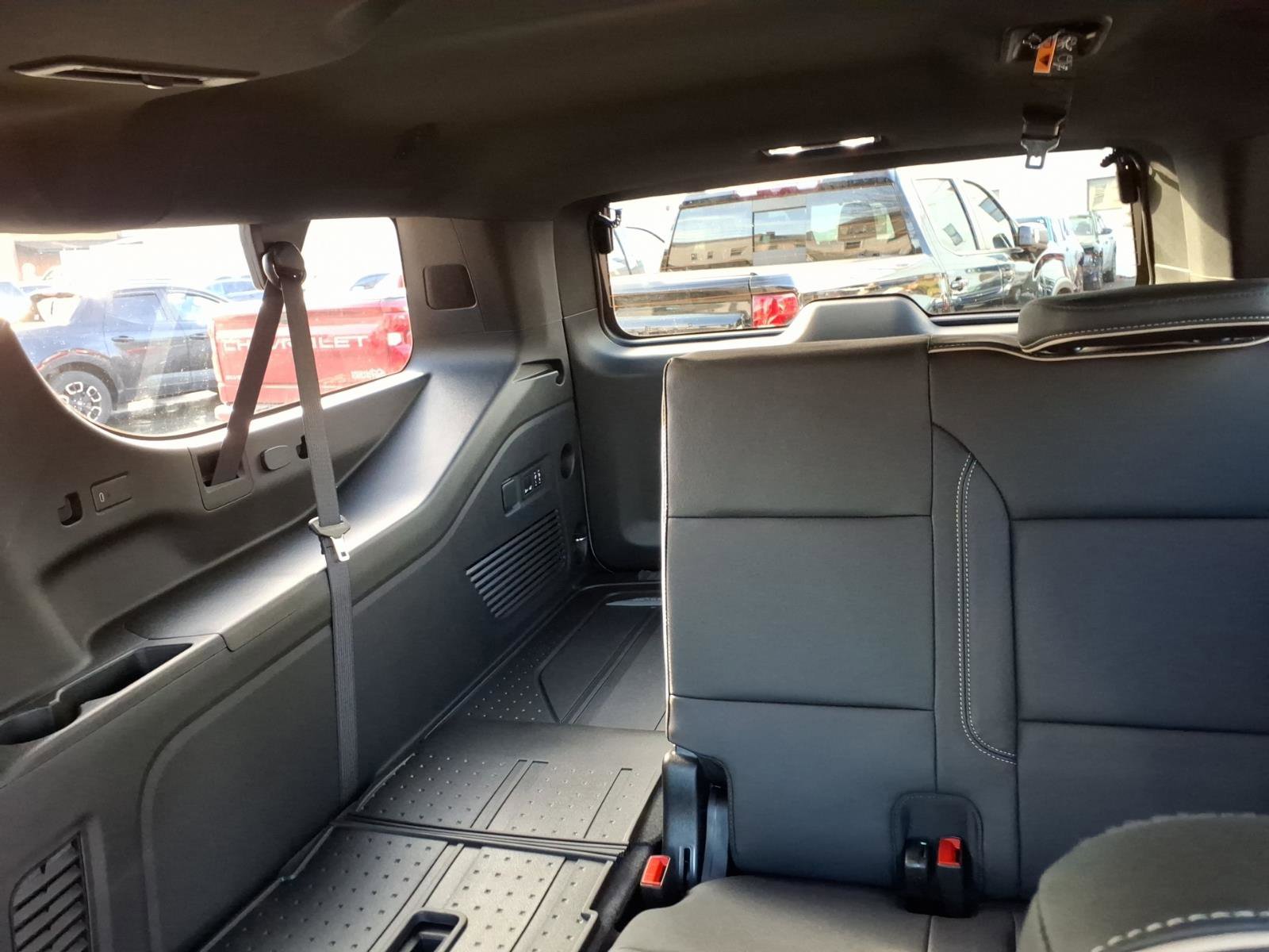 New 2026 Chevrolet Suburban Premier w/ Sun And Tow Package image 7