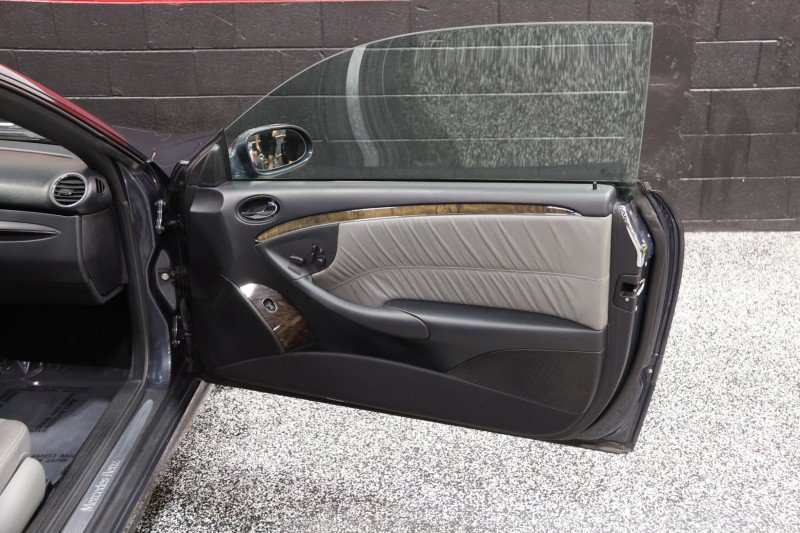 Used 2009 Mercedes-Benz CLK 350 Cabriolet image 41