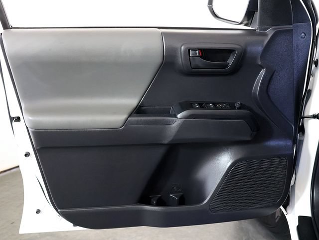 Used 2023 Toyota Tacoma SR AWD/4WD image 23