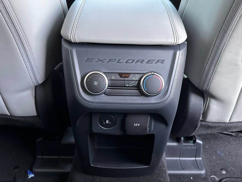 New 2026 Ford Explorer Active w/ Active Comfort Package AWD/4WD image 25