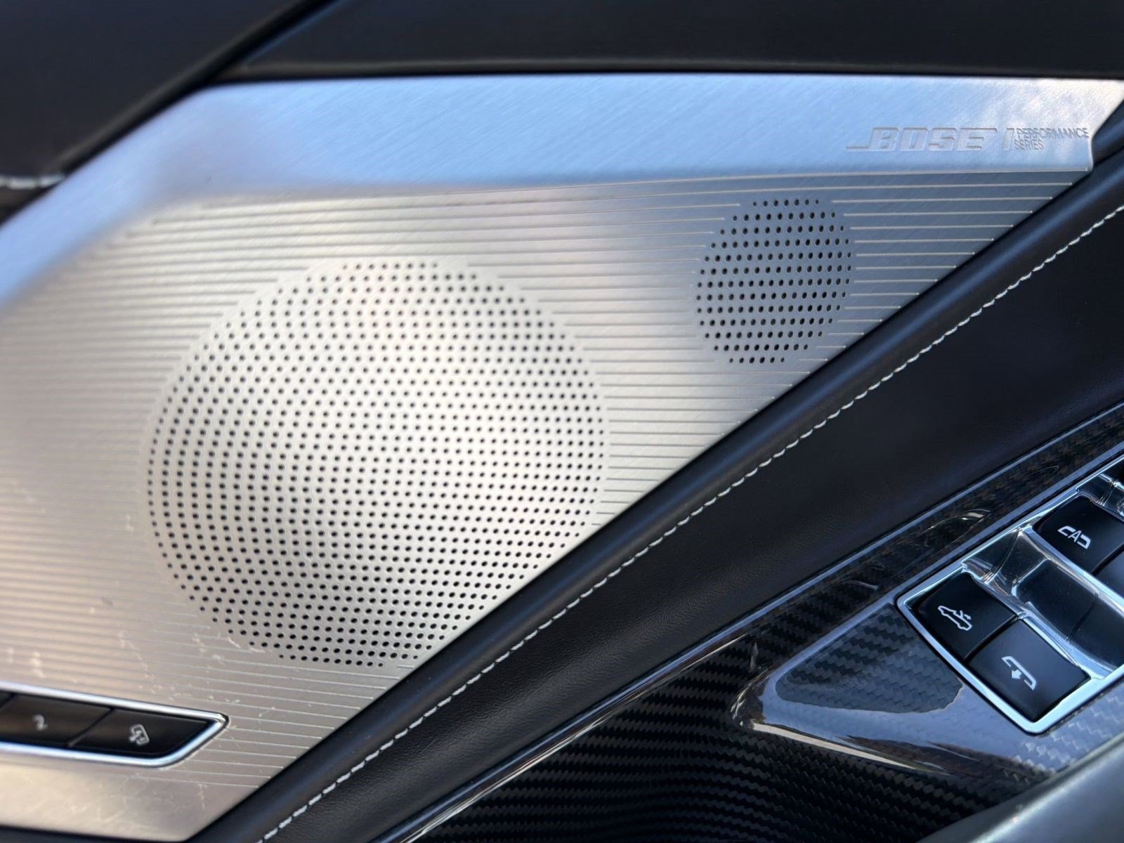 Used 2022 Chevrolet Corvette Stingray Premium Conv w/ Z51 Performance Package RWD image 19