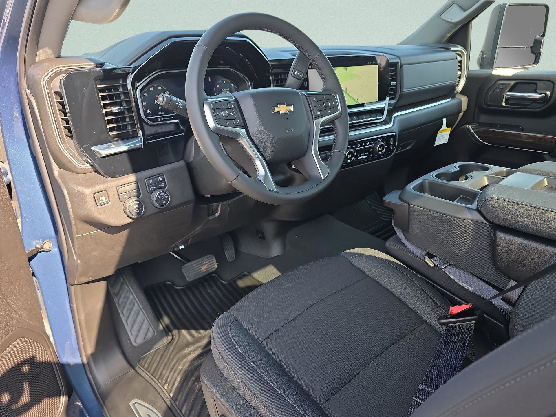 New 2025 Chevrolet Silverado 2500 LT w/ Convenience Package image 18