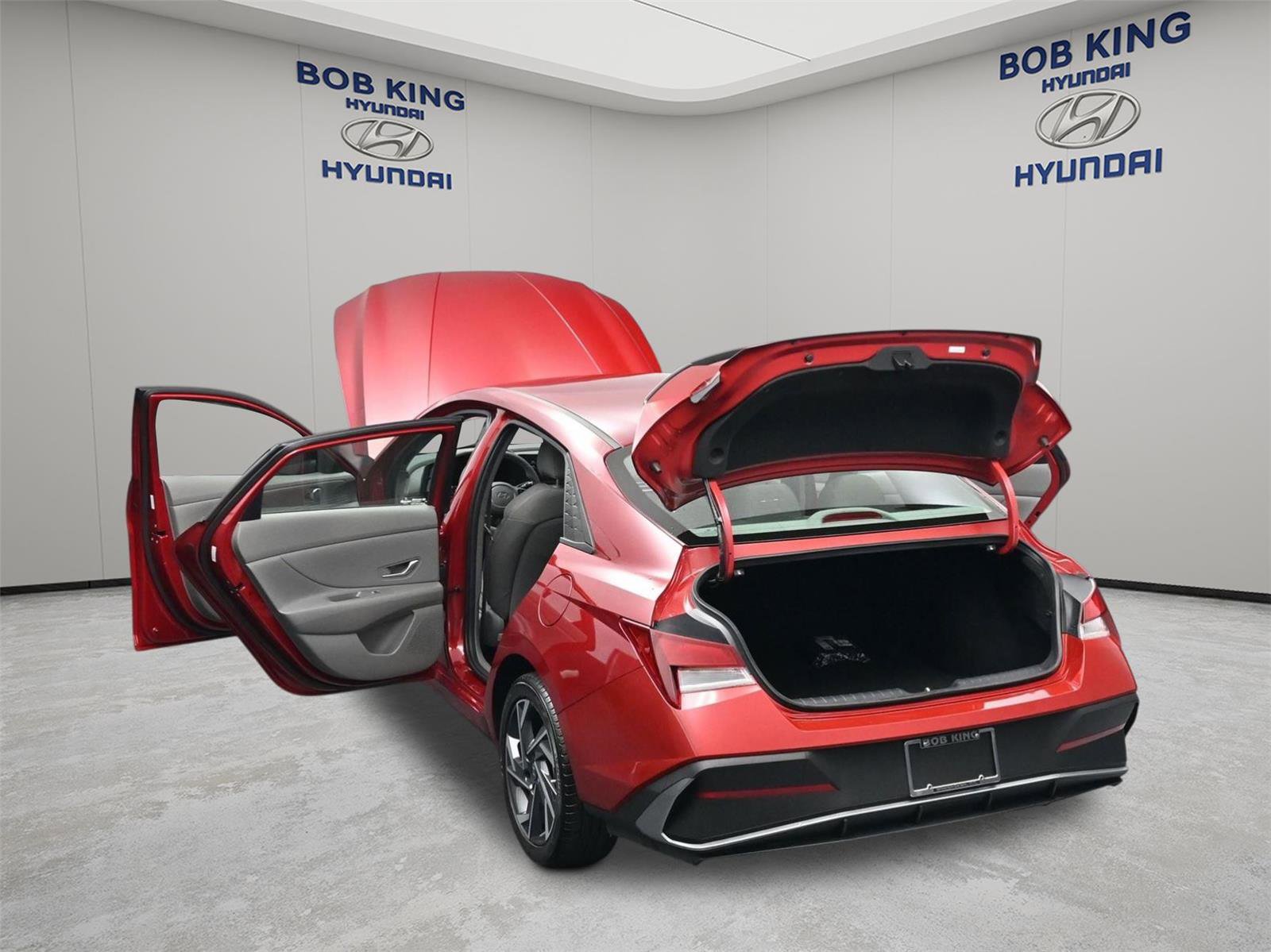 Certified 2025 Hyundai Elantra Sport image 17