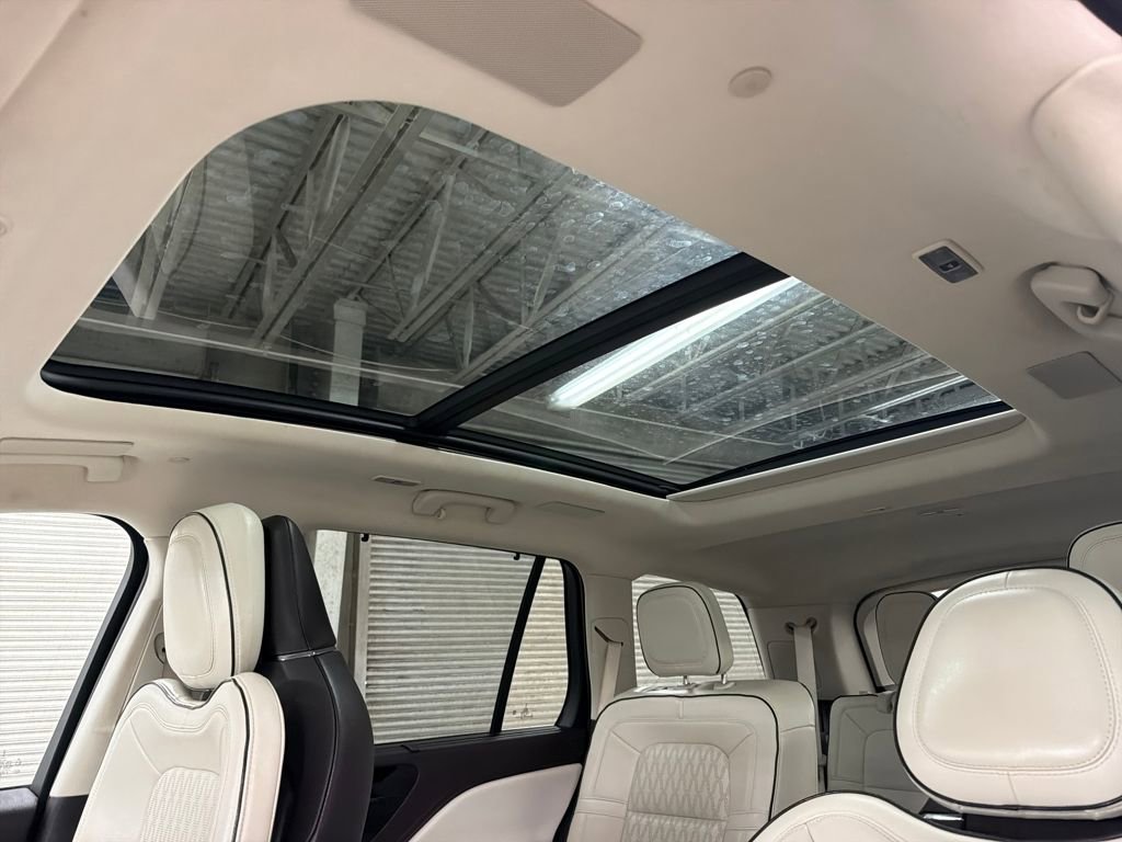 Used 2023 Lincoln Aviator Black Label w/ Dynamic Handling Package image 8
