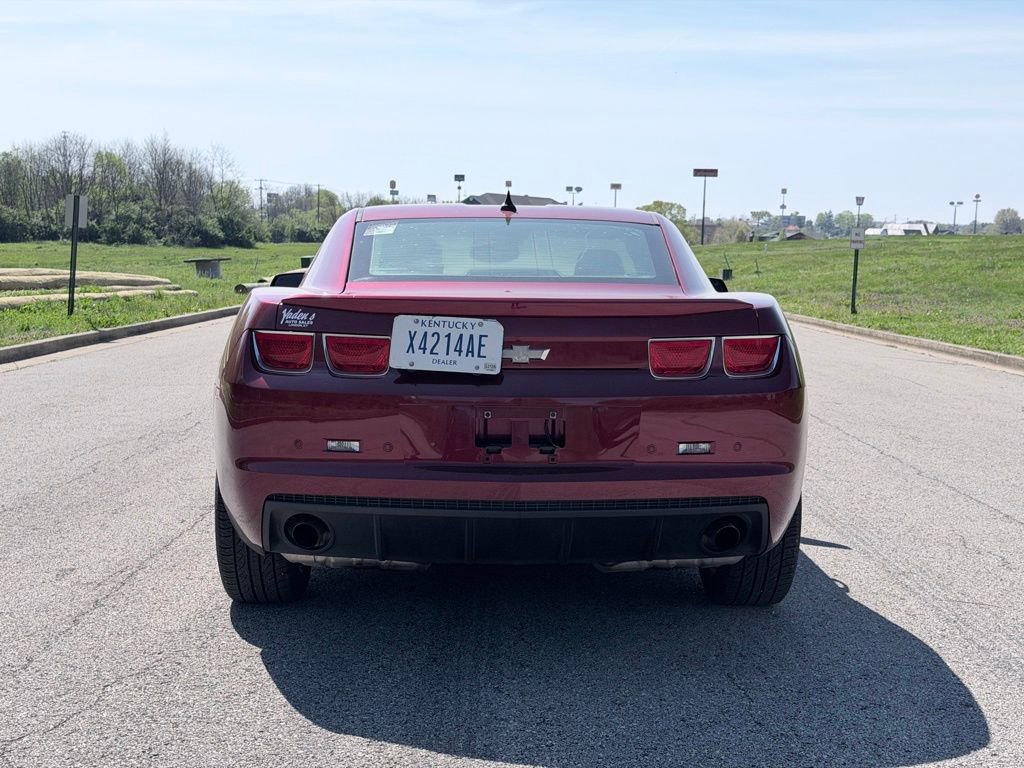 Used 2010 Chevrolet Camaro LT RWD image 24